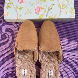 Birdie slip-on size 7